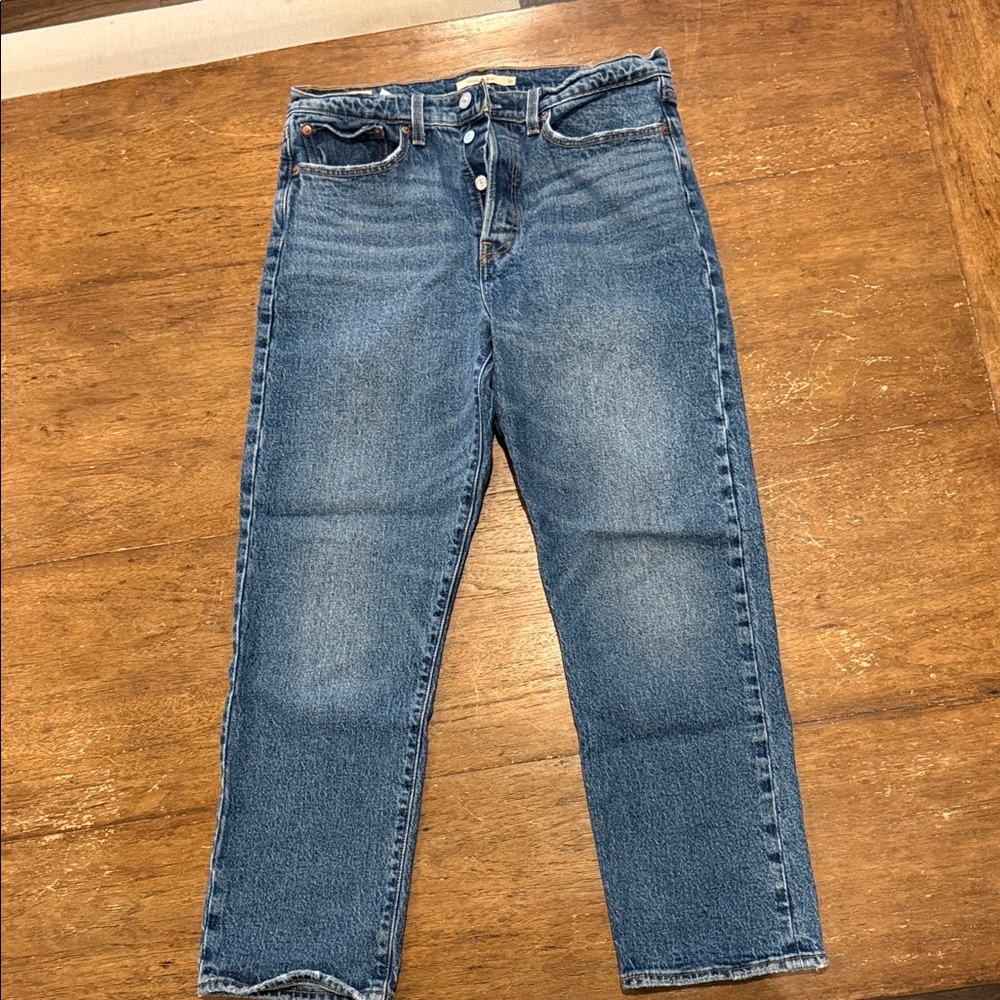 Levi's High Rise Blue Jeans